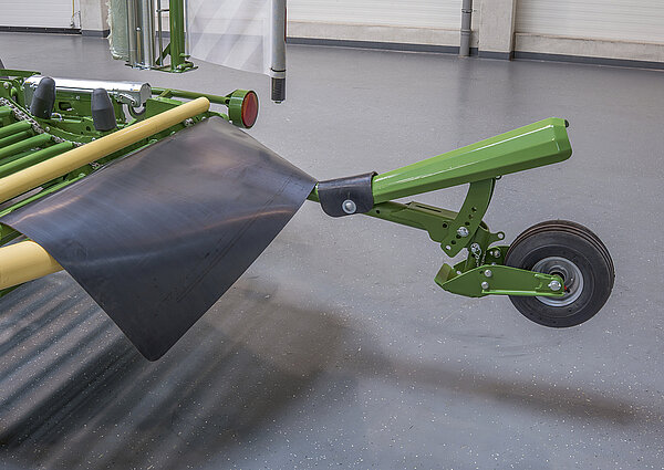 Фартук и переворачиватель для рулонов